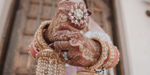 30+ Unique Mehndi Designs For Brides & Bridal Party